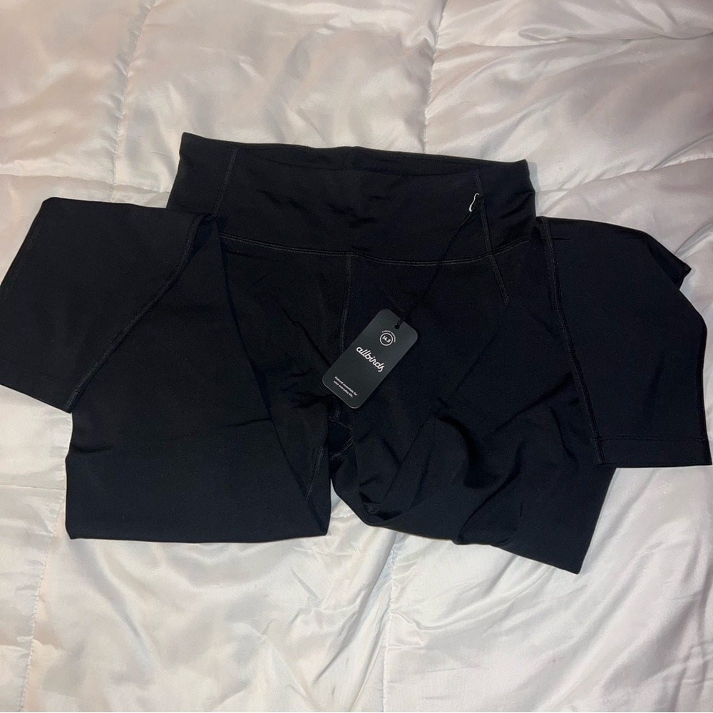 Allbirds Natural Leggings size medium - NWT